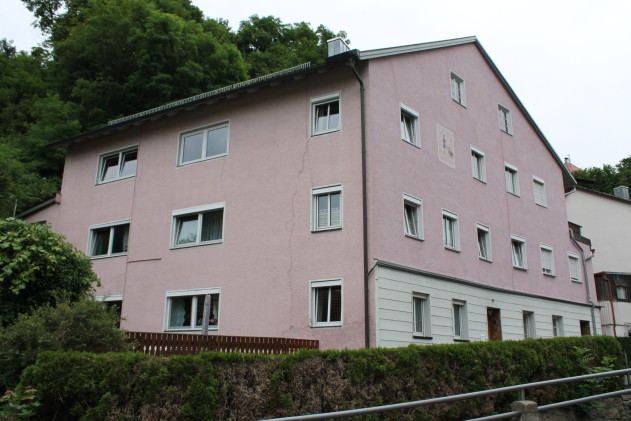 Haus mit 5 Wohnungen - Passau-Innstadt: Haus mit 5 Wohnungen plus Ausbaureserve im Dachgeschoss