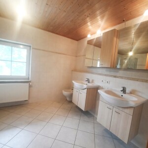 Badezimmer (1)