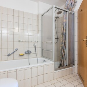 Badezimmer (2)