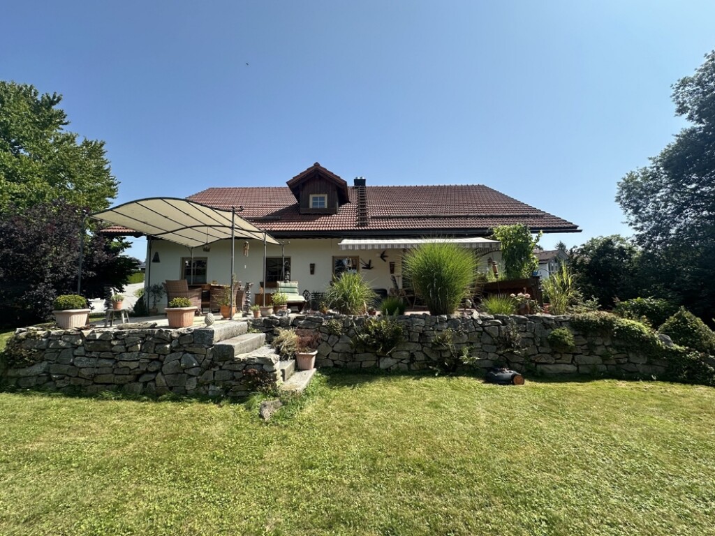 Zweifamilienhaus in Jandelsbrunn