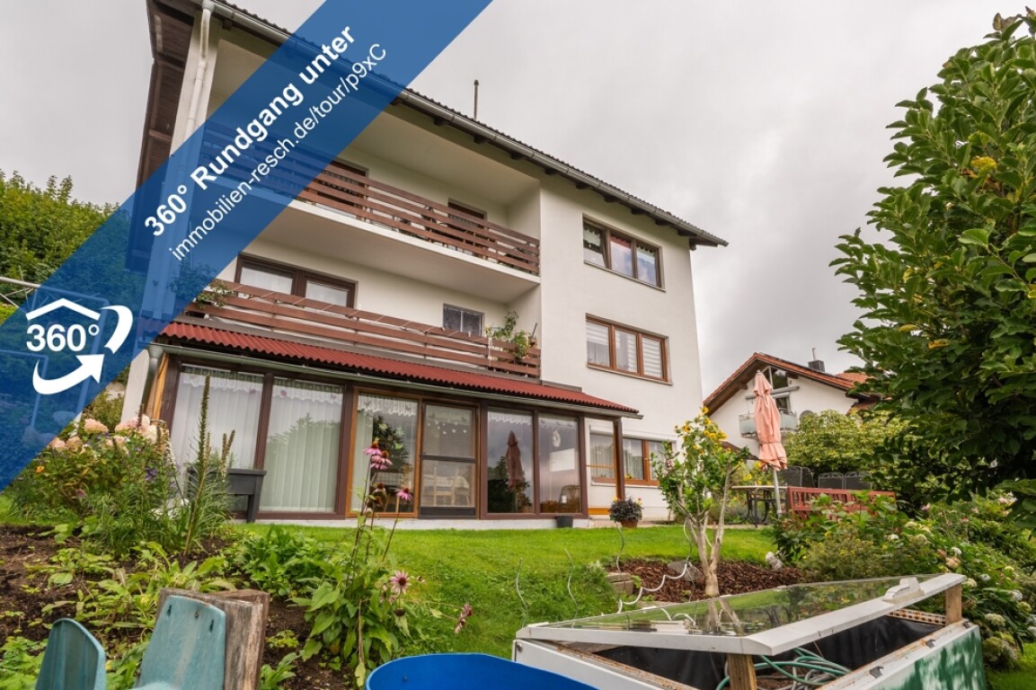 Mehrparteienhaus in Grafenau - Schlag 3-Vermietete Wohnungen, Dachgeschoss Ausbaufähig