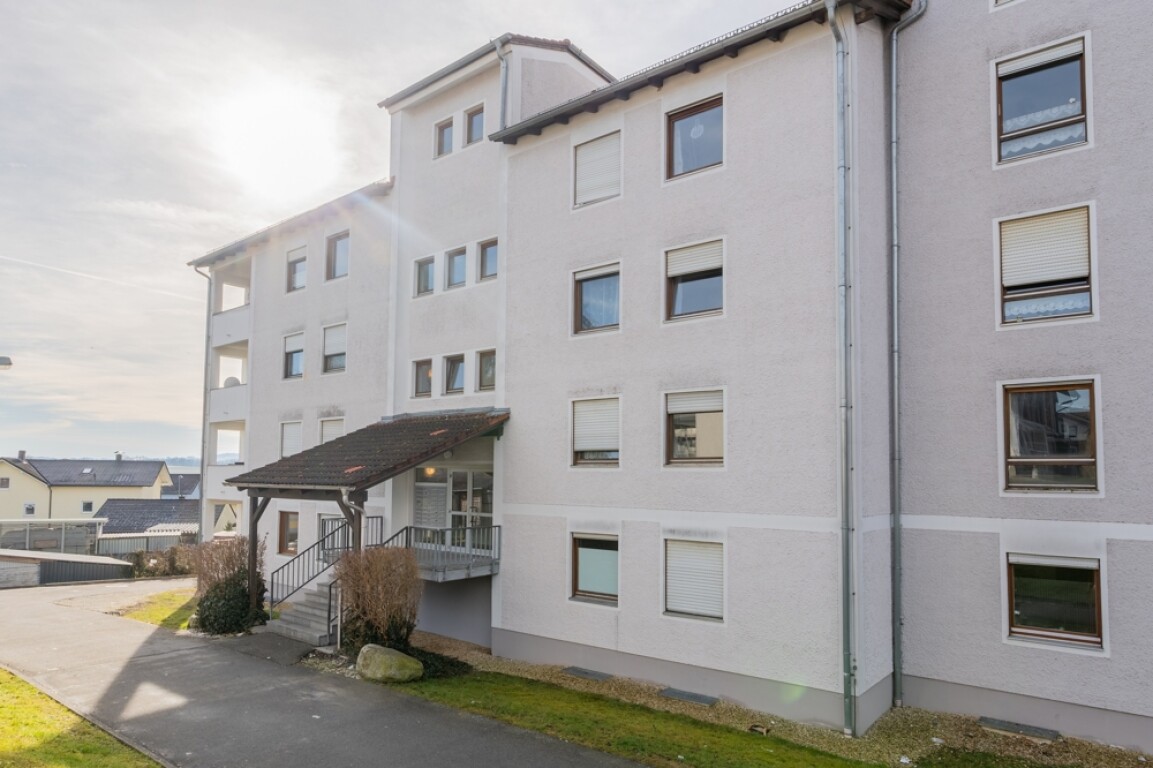 1-Zimmer-Appartement mit Duschbad, separater Küche und Südloggia in Passau-Grubweg
