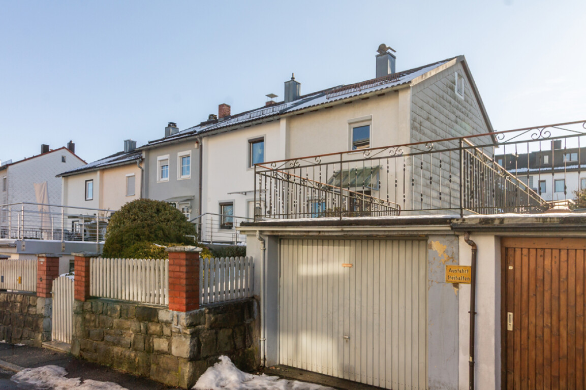 Passau-Grubweg: Kleines Reiheneckhaus – 60 m² Wohnfläche – 3 Zimmer