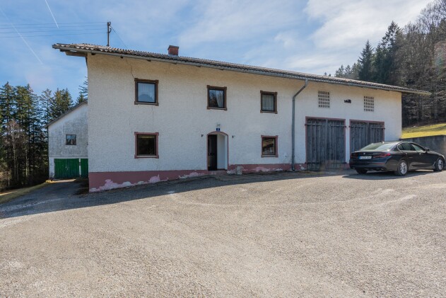 Einfamilienhaus - Anwesen in Höhenlage mit Fernblick in den bayerischen Wald Nähe Vichtenstein/Nähe Passau