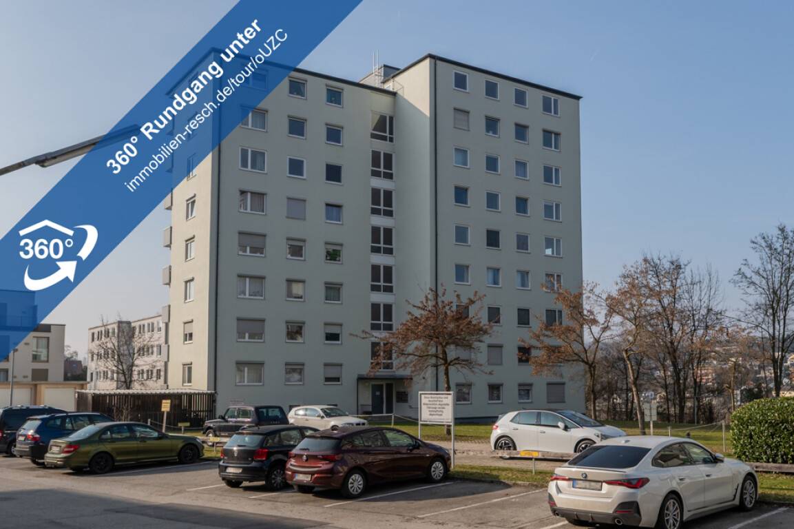 Wohnen mit Fernblick 4-Zimmer-Wohnung mit Tageslichtbad, Balkon und EBK
