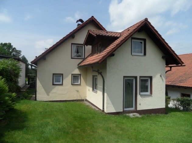 Einfamilienhaus - Einfamilienhaus in Waldkirchen Nähe Zentrum