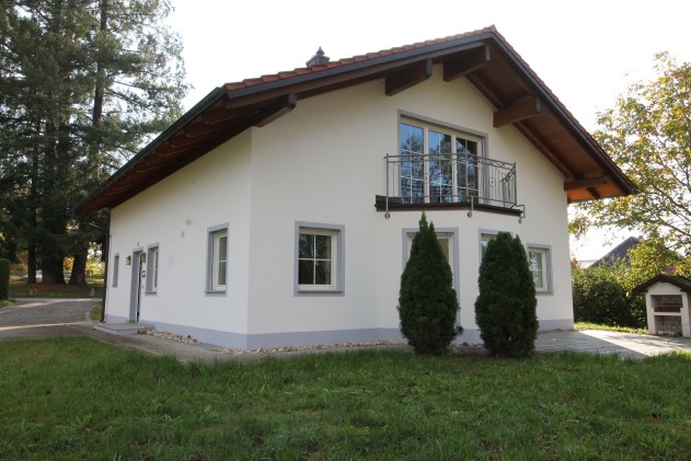 Einfamilienhaus - Passau-Hacklberg/Patriching: Einfamilienhaus, voll unterkellert, DG im Rohbau