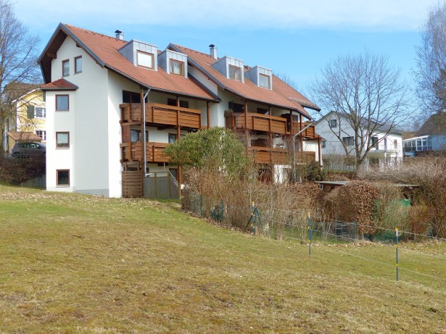 2-Zimmer Eigentumswohnung - Ruhige Wohnlage – herrliche Aussicht ins Grüne – günstige Anbindung zur Altstadt!