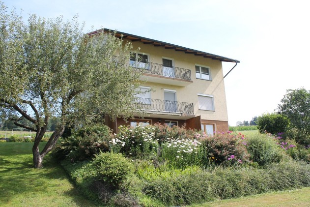 Einfamilienhaus - Passau-Haibach/OÖ: Gepflegtes Einfamilienhaus mit Doppelgarage, Einliegerwohnung möglich